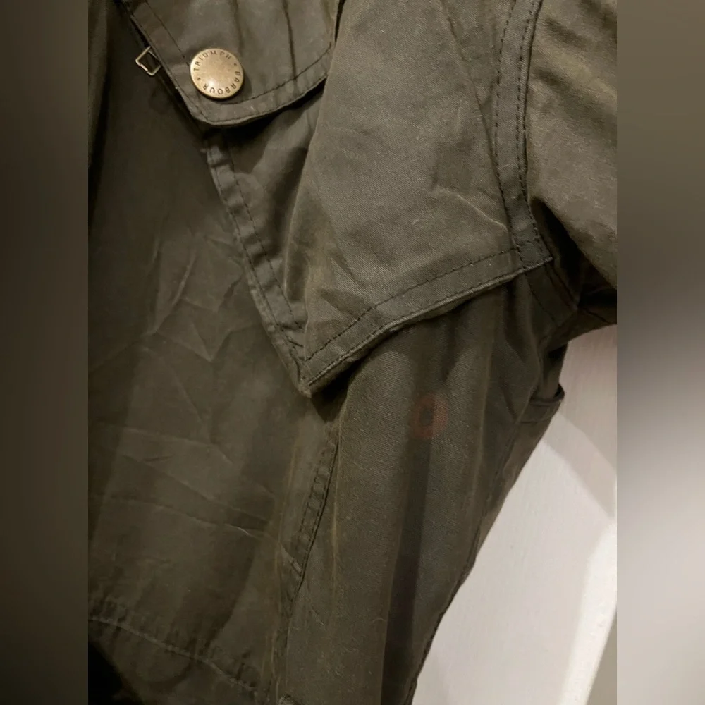 Triumph Motorcycles Barbour International Original Waxed Cotton Jacket - Picture 9 of 11